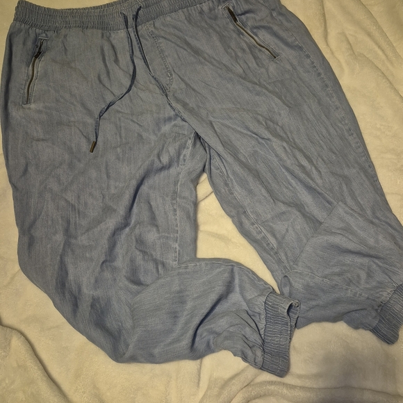 Women's Light Blue Jogger Set - Picture 3 of 3